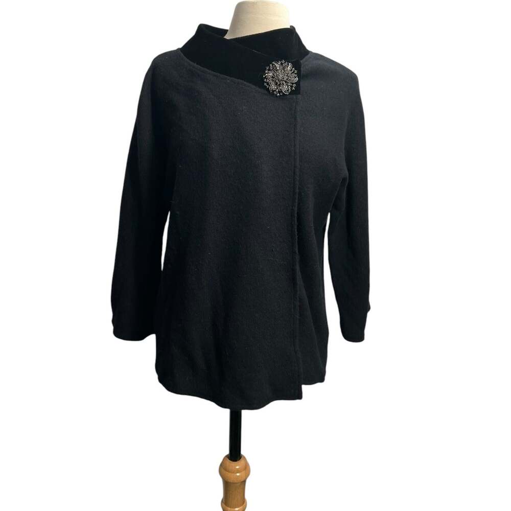 JM Collection Black 100% Wool Wrap Cardigan With Embellished Brooch Closure SM